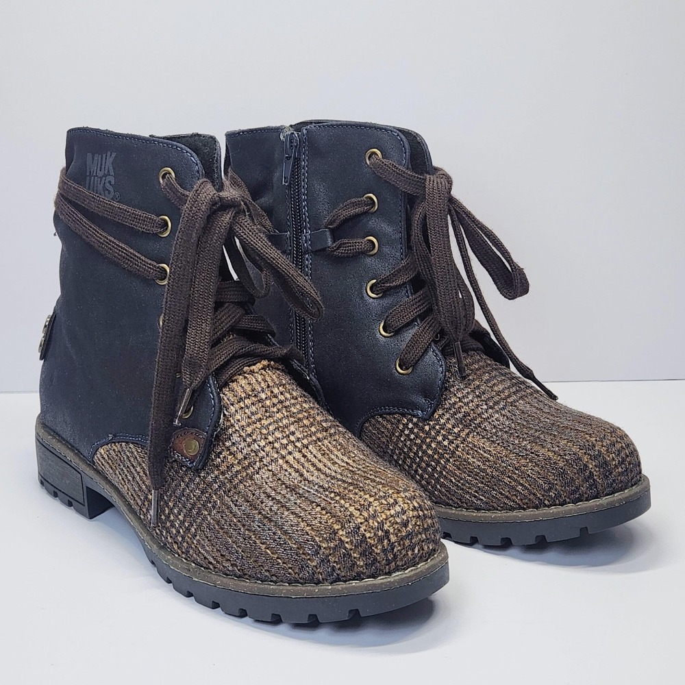 Muk Luks Boots Womens Size 8 Brown Plaid Tweed Lace Up Combat Ankle Booties